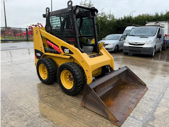 Nakladalec CATERPILLAR 216