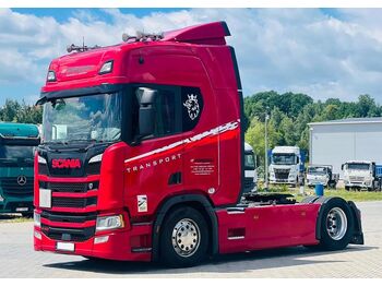 Vlačilec SCANIA R 450