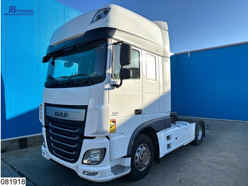 Vlačilec DAF XF 440