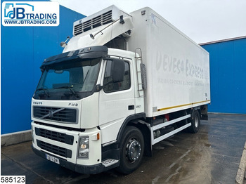 Tovornjak hladilnik VOLVO FM9 260
