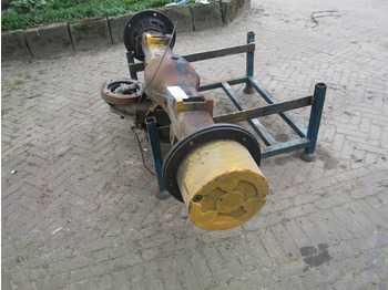 Os in deli JCB