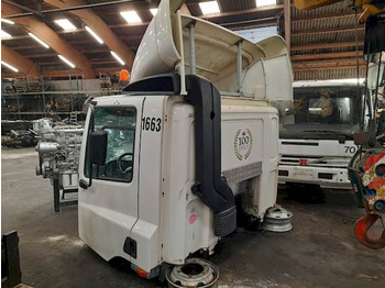 Kabina in notranjost za Tovornjak DAF CF75 DAYCAB: slika 3
