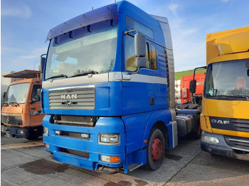 Vlačilec MAN TGA 18.480