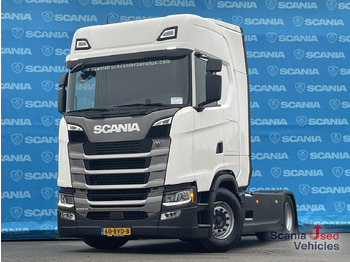 Vlačilec SCANIA S 500