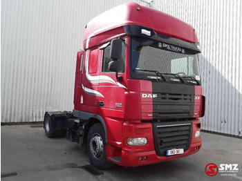 Vlačilec DAF XF 105 460