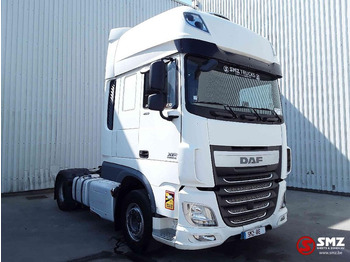 Vlačilec DAF XF 460
