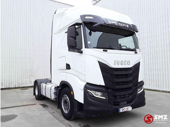 Vlačilec IVECO S-WAY