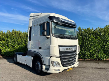 Vlačilec DAF XF 450
