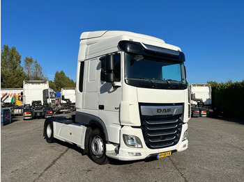 Vlačilec DAF XF 450
