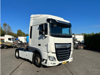 Vlačilec DAF XF 450
