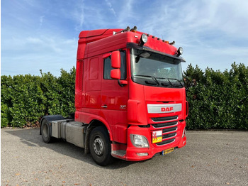 Vlačilec DAF XF 460
