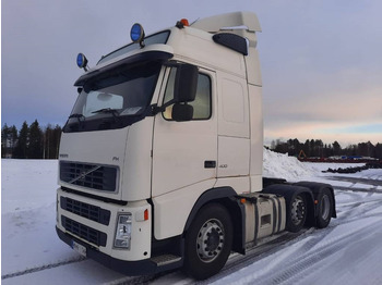 Vlačilec VOLVO FH13