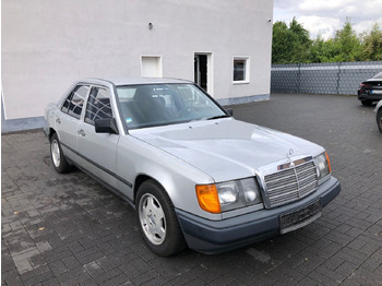 Limuzina Mercedes-Benz W124 E 260: slika 3 Limuzina Mercedes-Benz W124 E 260: slika 3