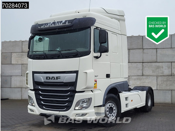 Vlačilec DAF XF 530
