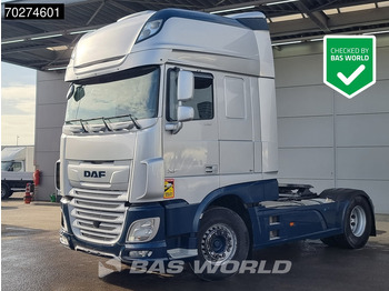 Vlačilec DAF XF 530