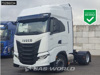 Vlačilec IVECO S-WAY