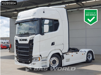 Vlačilec SCANIA S 770