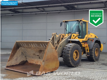 Kolesni nakladalec VOLVO L120H