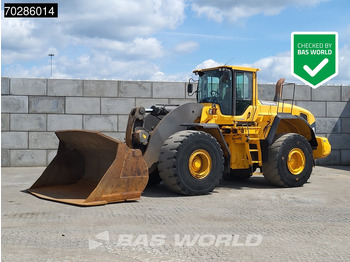 Kolesni nakladalec VOLVO L250