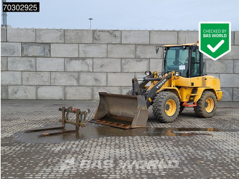 Kolesni nakladalec VOLVO L30G