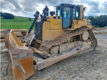 Buldožer CATERPILLAR D6T