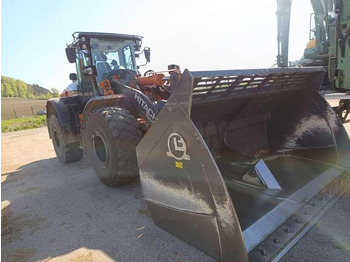 Kolesni nakladalec Hitachi ZW220-7: slika 2 Kolesni nakladalec Hitachi ZW220-7: slika 2