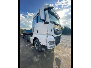 Vlačilec MAN TGX 33.480