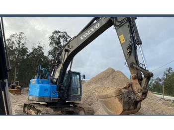 Bager goseničar Volvo ECR235DL: slika 5