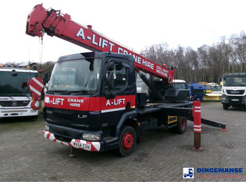 Tovornjak z dvigalom DAF LF 45 150