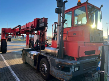 Terminalski traktor KALMAR