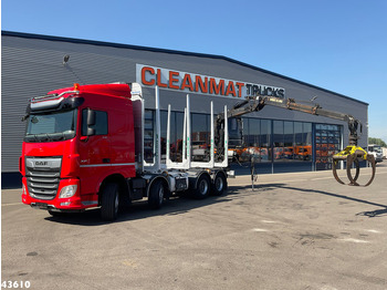 Tovornjak z dvigalom DAF XF 530