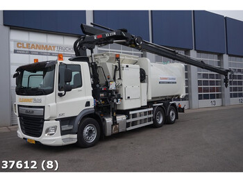 Smetarski tovornjak DAF CF 330