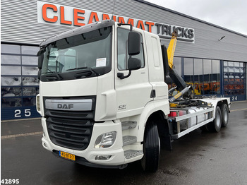 Kotalni prekucni tovornjak DAF CF 460