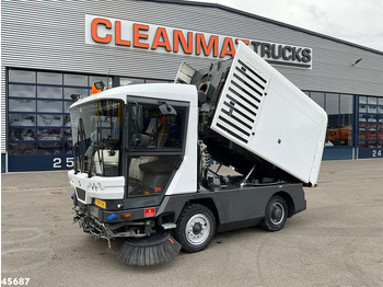 Vozilo za pometanje RAVO