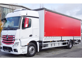 Tovornjak s ponjavo MERCEDES-BENZ Actros 1835