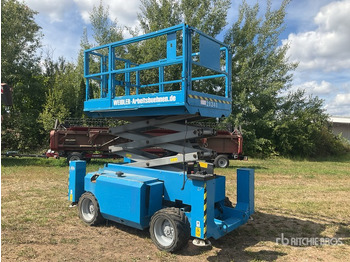 Škarjasta dvižna ploščad 2007 Genie GS2668RT 4x4 Diesel Scissor Lift: slika 3