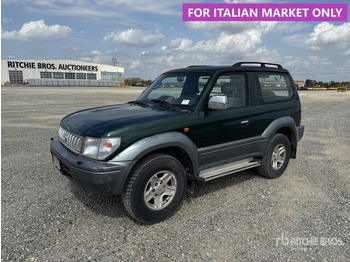 SUV 1998 Toyota Land Cruiser SUV Sport Utility Vehicle: slika 2