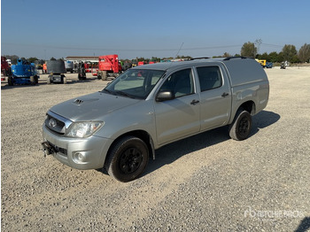 Poltovornjak TOYOTA