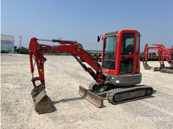 Mini bager BOBCAT E26