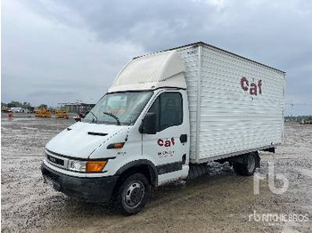 Tovornjak zabojnik IVECO Daily 35C15