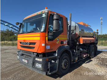 Kotalni prekucni tovornjak IVECO Trakker