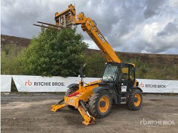 Teleskopski viličar JCB