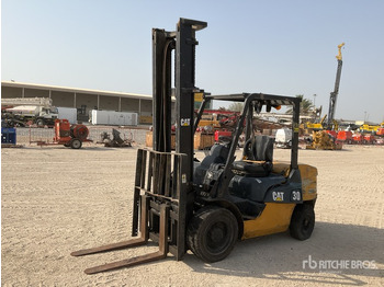 Diesel viličar CATERPILLAR