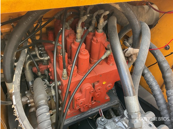 Bager na kolesih Hyundai Robex 210W-9S: slika 5