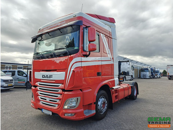 Vlačilec DAF XF 440