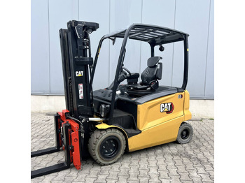 Električni viličar CATERPILLAR EP