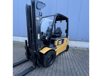 Električni viličar CATERPILLAR EP