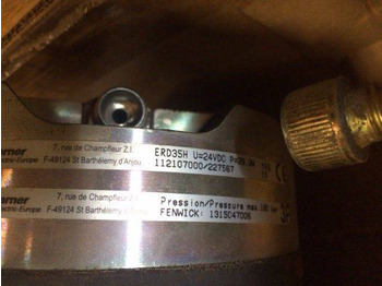 Motor in deli za Oprema za rokovanje z materiali Drive unit for Linde series 132: slika 5