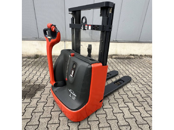 Stroj za zlaganje LINDE L12