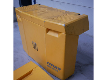 Karoserija in zunanjost za Oprema za rokovanje z materiali Plastic covers for Dambach, Atlet OMNI 140DCR: slika 2